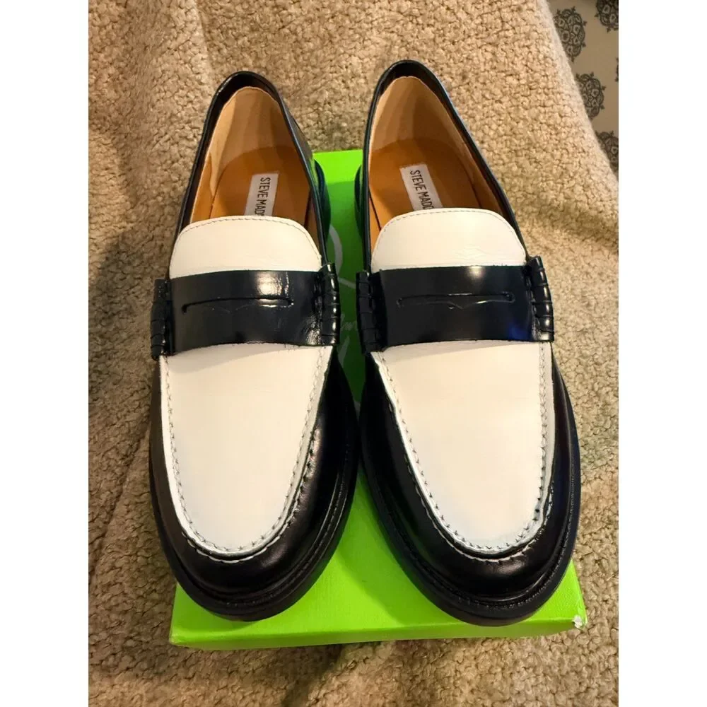 NIB Steve Madden Black & White Madison Penny Loafer size 8.5 - Picture 4 of 11
